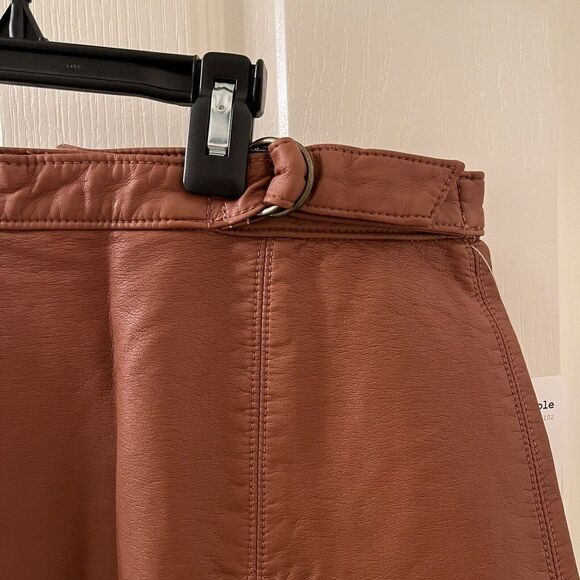 Free People Midnight Magic Mini Skirt Faux Leather Caramel Women's Size 6 NWT - Picture 5 of 12